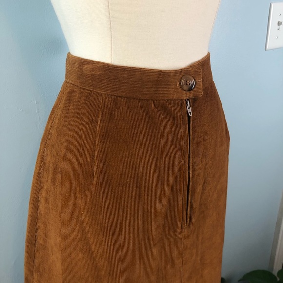 70s Garland Corduroy Skirt - Picture 9 of 12